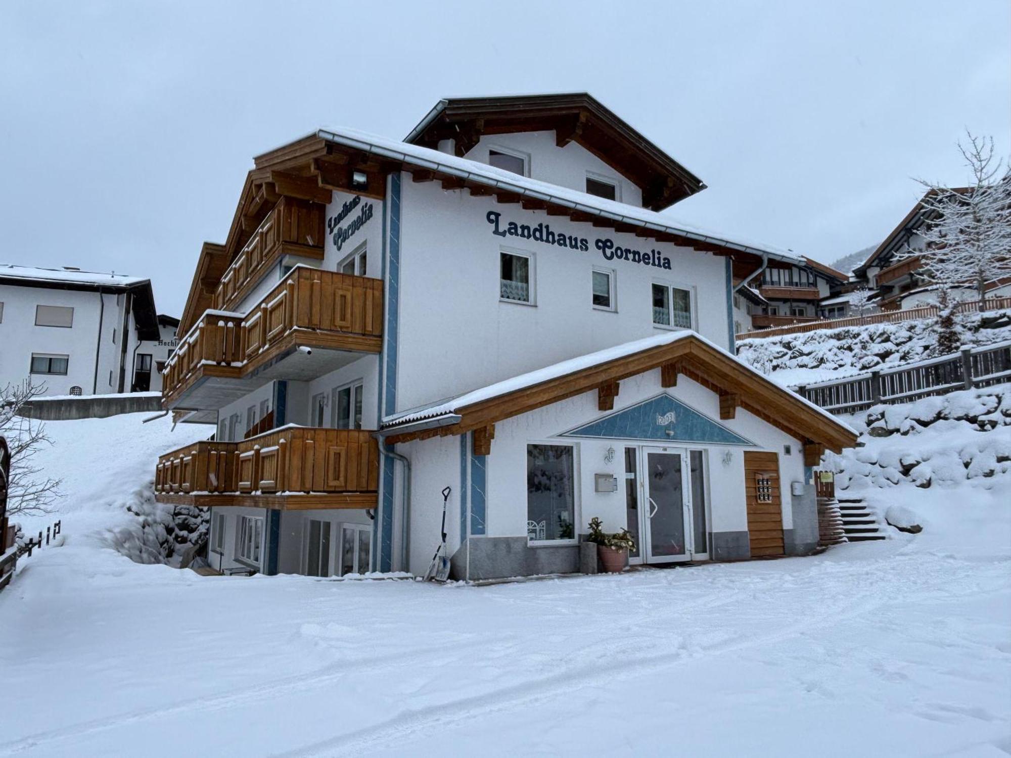 Landhaus Cornelia Berwang Exterior foto