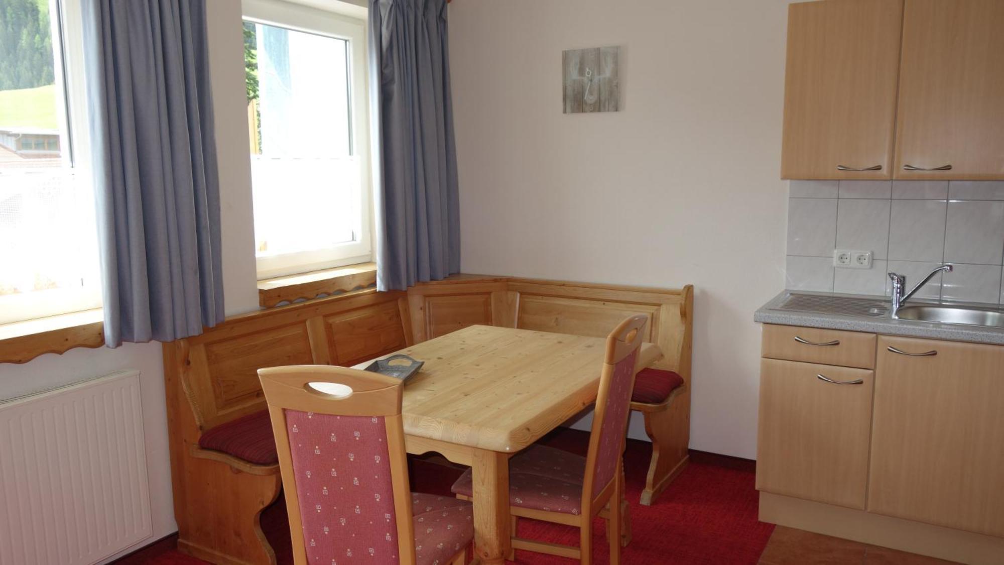 Landhaus Cornelia Berwang Habitación foto